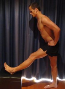 Thigh Injury Diagnosis - Hamstring Stretch